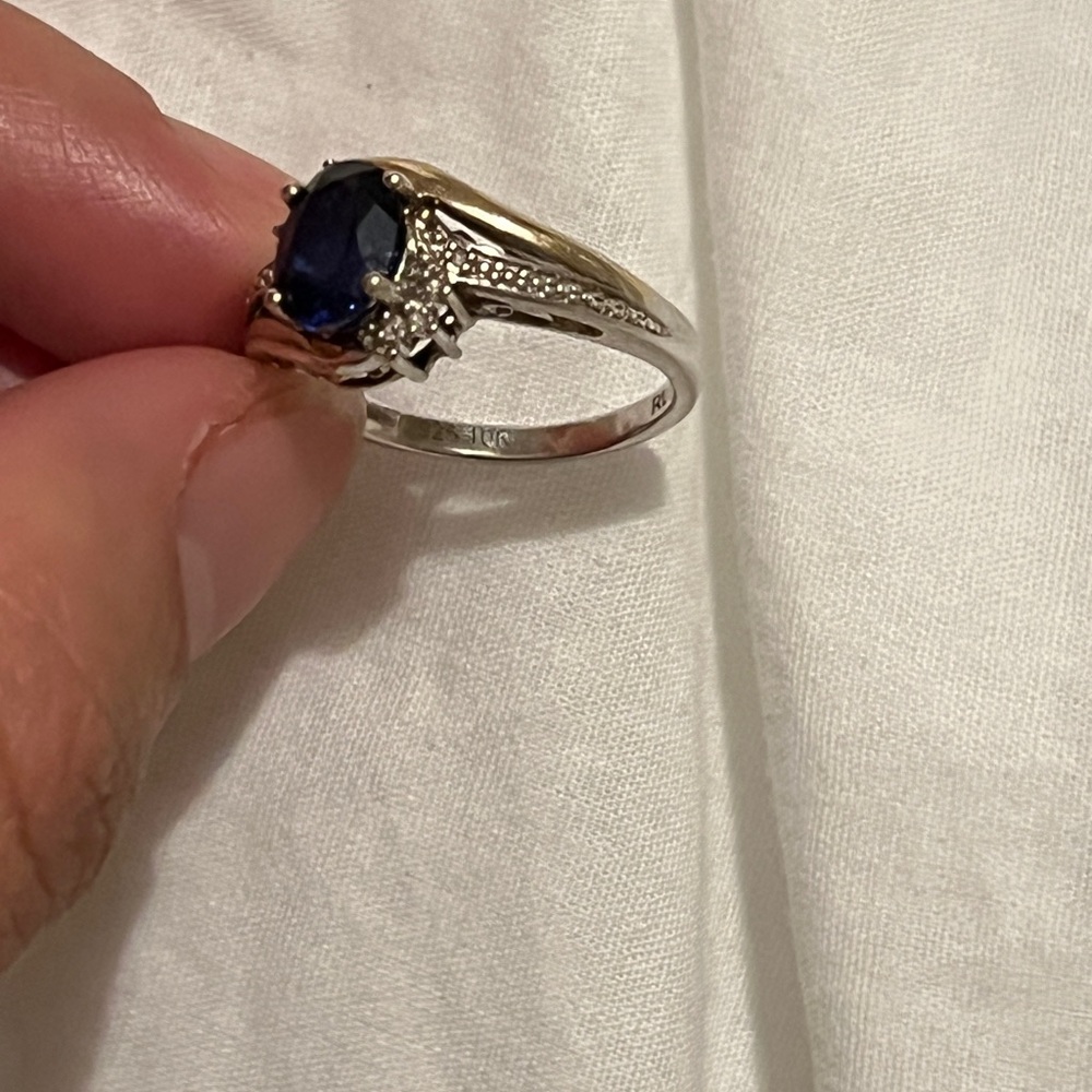 Sapphire ring - Picture 2 of 4